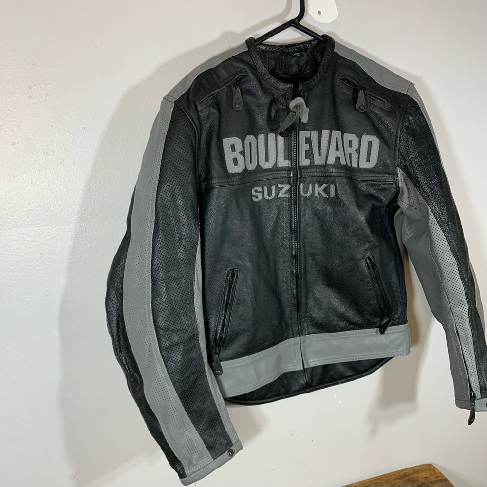Vintage Y2K Suzuki motorcycle leather jacket - Picture 2 of 11